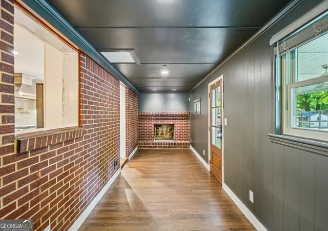 Photo 3 of Sale Pending at 1679 Seayes Rd SW, Mableton, GA 30126 | MLS# 10740985 | Listing updated on 2026-09-16
