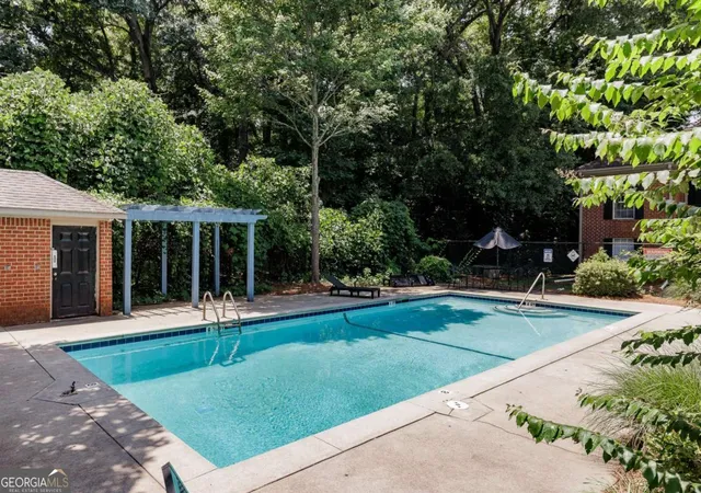 3rd image of 1055 Baxter St, Athens, GA 30606