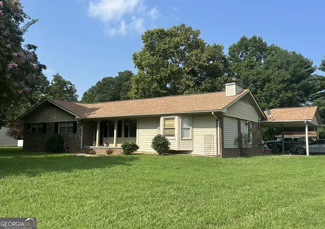 Photo 2 of Single family home for sale at 424 Rehoboth Rd, Bowman, GA 30624 | MLS# 10813728 | Listing updated on 2026-09-02