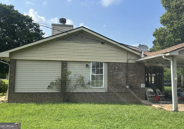 Photo 3 of Single family home for sale at 424 Rehoboth Rd, Bowman, GA 30624 | MLS# 10813728 | Listing updated on 2026-09-02
