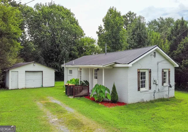 Photo 1 of Single family home for sale at 10 Betty K Ave Sw, Rome, GA 30165 | MLS# 10805992 | Listing updated on 2026-08-28