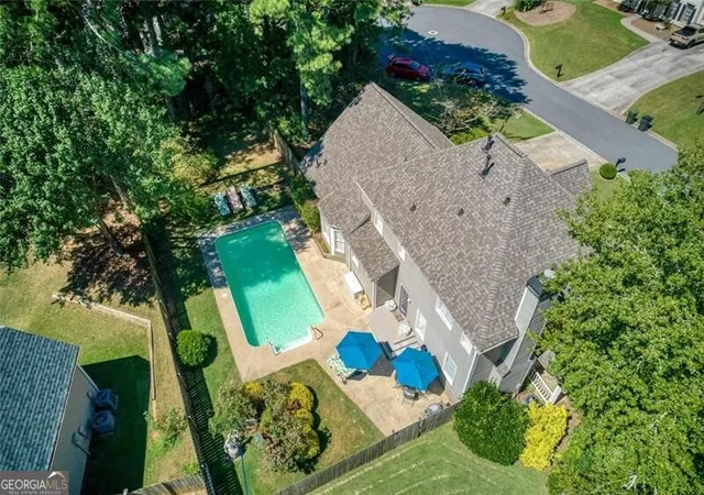 Photo 2 of Single family home for sale at 6011 Fairlong Ct Nw, Acworth, GA 30101 | MLS# 10833596 | Listing updated on 2026-09-09
