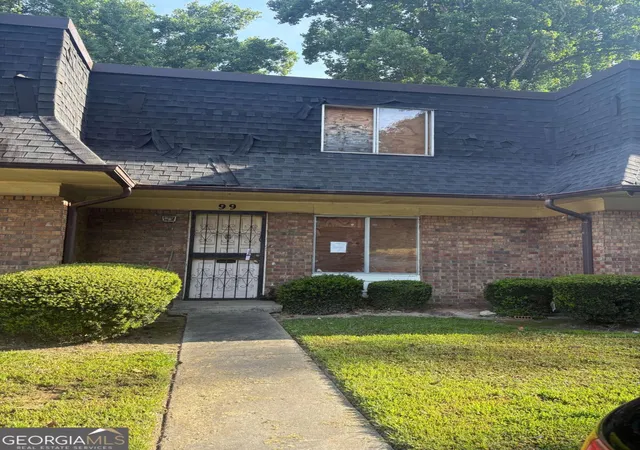 Photo 1 of Sale Pending at 99 Peyton Pl Sw, Atlanta, GA 30311 | MLS# 10812624 | Listing updated on 2026-08-26
