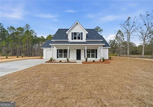 1st image of 110 Purser Dr, Jesup, GA 31546 | MLS# 10806913
