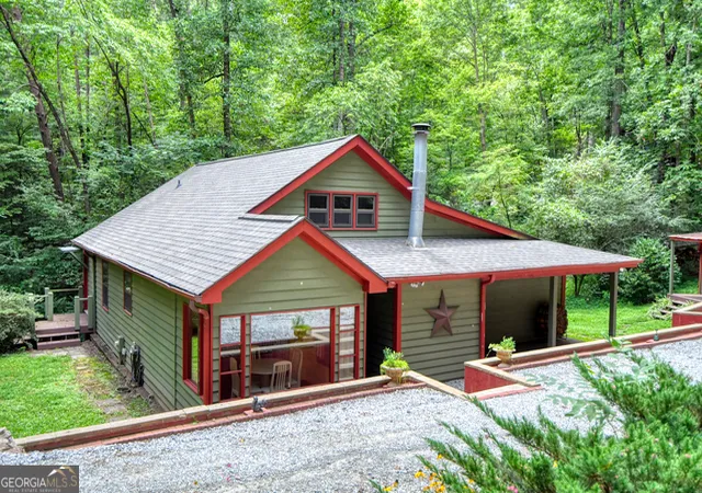 2nd image of 31 Creekside Ln, Clayton, GA 30525 | MLS# 10719024