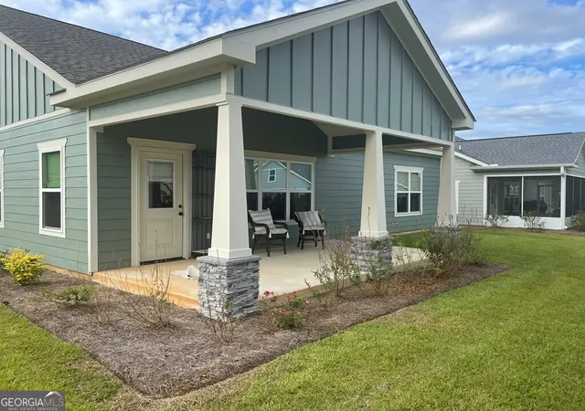 2nd image of 408 Village Dr, Dublin, GA 31021 | MLS# 10739767