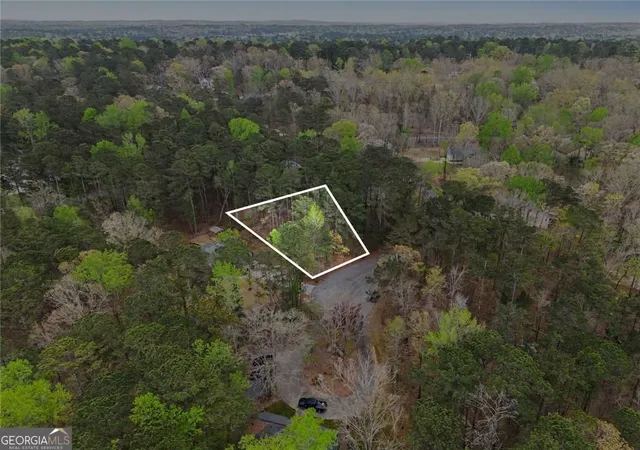Photo 4 of Sale Pending at 3115 Fairmond Ct, Villa Rica, GA 30180 | MLS# 10724504 | Listing updated on 2026-05-25