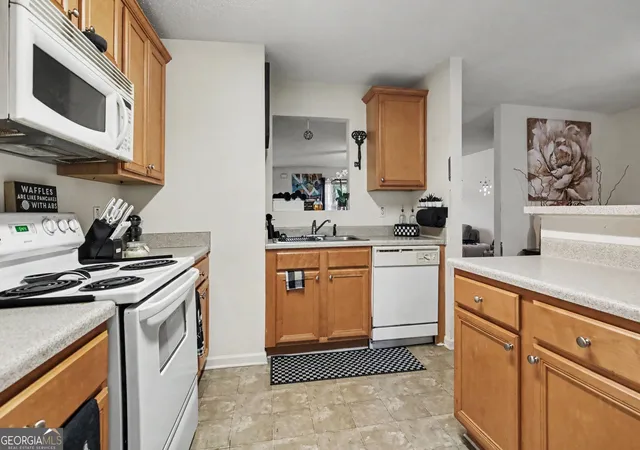 Photo 3 of Townhouse for sale at 1763 Fielding Wy, Hampton, GA 30228 | MLS# 10831678 | Listing updated on 2026-09-26