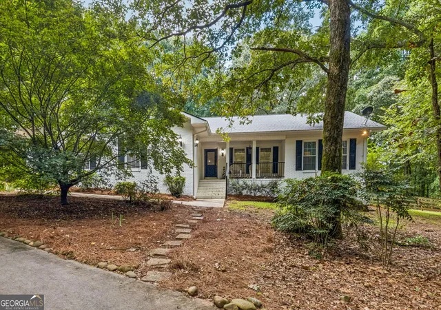 Photo 1 of Single family home for sale at 406 Hidden Lakes Trl, Jefferson, GA 30549 | MLS# 10829695 | Listing updated on 2026-09-15