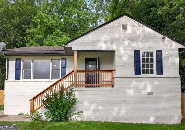 Single family home for sale at 2027 Hilburn Dr Se, Atlanta, GA 30316 | MLS# 10815278