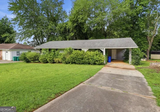 Photo 1 of Single family home for sale at 3872 Easterwood Ct, Decatur, GA 30032 | MLS# 10789565 | Listing updated on 2026-10-28
