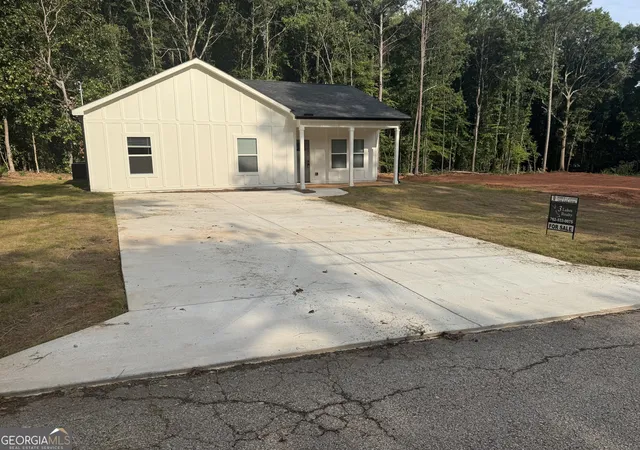 2nd image of 825 Mercer Dr, Elberton, GA 30635 | MLS# 10675566