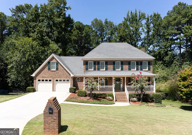 Photo 1 of Single family home for sale at 2431 Chimney Top Lane, Snellville, GA 30078 | MLS# 10834748 | Listing updated on 2026-09-22