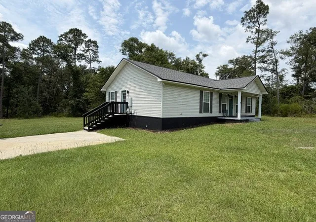 2nd image of 365 Skyline Blvd, Lyons, GA 30436 | MLS# 10815307