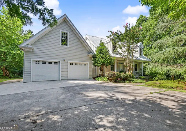 Single family home for sale at 54 Esco Cir, Rabun Gap, GA 30568 | MLS# 10808047
