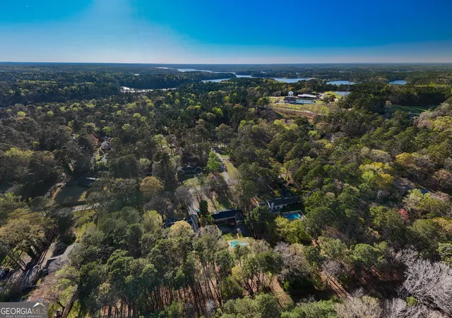 3rd image of 217 Baywood Cir, Lagrange, GA 30240 | MLS# 10808560