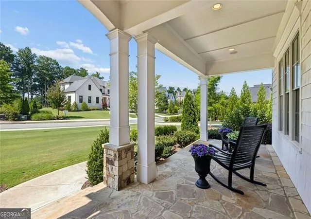 3rd image of 1060 Kent Ct, Alpharetta, GA 30004 | MLS# 10806533