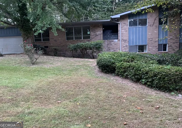 Photo 1 of Single family home for sale at 885 Granite Springs Ln, Stone Mountain, GA 30083 | MLS# 10609824 | Listing updated on 2026-09-17