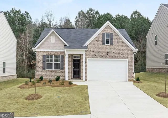 Photo 1 of Single family home for sale at 105 Montgomery Dr, Stockbridge, GA 30281 | MLS# 10814289 | Listing updated on 2026-09-10