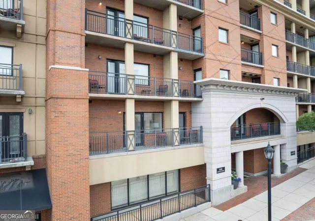 Photo 3 of Condo for sale at 250 W Broad St #205, Athens, GA 30601 | MLS# 10789548 | Listing updated on 2026-08-23