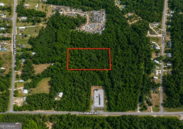 1st image of 126 Robertson Rd, Warner Robins, GA 31093 | MLS# 10815899