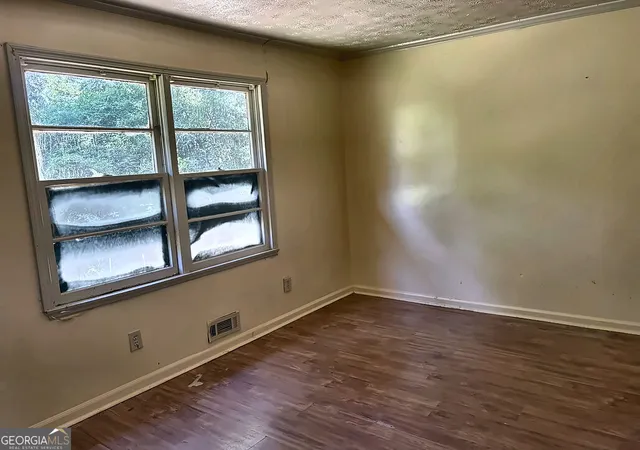 Photo 3 of Single family home for sale at 7126 Pineview, Covington, GA 30014 | MLS# 10833671 | Listing updated on 2026-09-18