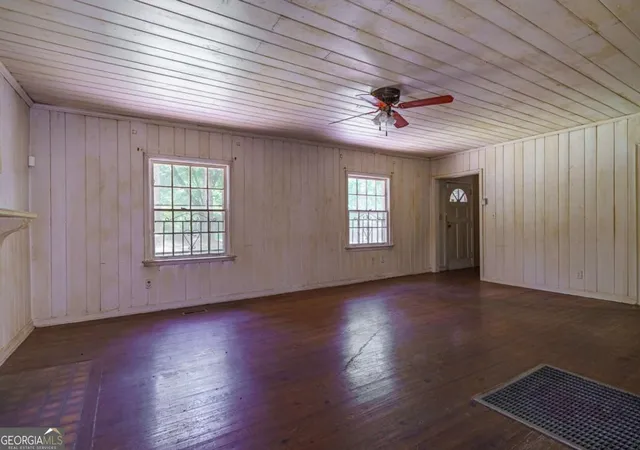 4th image of 3240 Benjamin E Mays Dr Sw, Atlanta, GA 30311 | MLS# 10826283