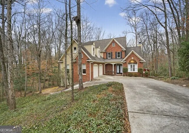 Photo 1 of Single family home for sale at 208 Huntington Ct, Macon, GA 31210 | MLS# 10816327 | Listing updated on 2026-08-14