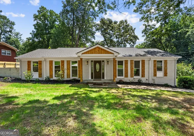 Homes for sale in Smyrna, GA | 4159 King Valley Dr Se, Smyrna, GA 30082 | MLS# 10768699