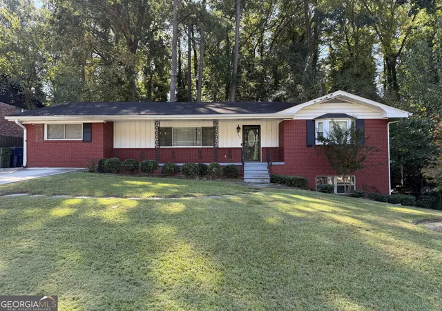 Single family home for sale at 262 Judy Ln SW, Atlanta, GA 30315 | MLS# 10881561