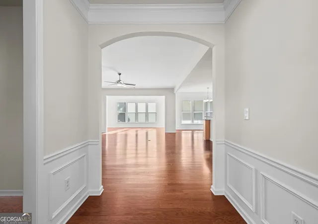 Photo 4 of Sale Pending at 807 Eagle Dr, Griffin, GA 30223 | MLS# 10828142 | Listing updated on 2026-10-04
