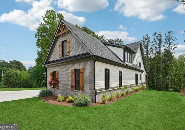 Photo 3 of Sale Pending at 1110 Flowers Dr, Cumming, GA 30041 | MLS# 10777245 | Listing updated on 2026-09-11