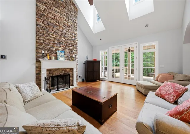Photo 3 of Single family home for sale at 201 Manor Ct, Forsyth, GA 31029 | MLS# 10795508 | Listing updated on 2026-08-15