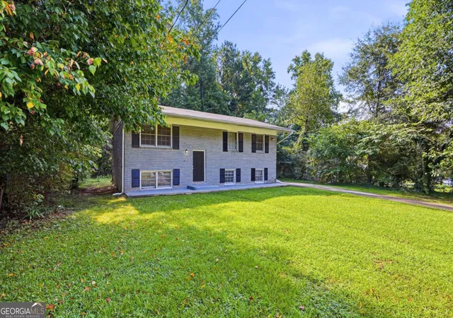 Photo 2 of Single family home for sale at 2970 Carriage Ln, College Park, GA 30349 | MLS# 10826509 | Listing updated on 2026-09-28