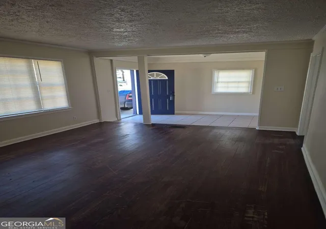 3rd image of 2190 Jernigan Dr Se, Atlanta, GA 30315 | MLS# 10776653