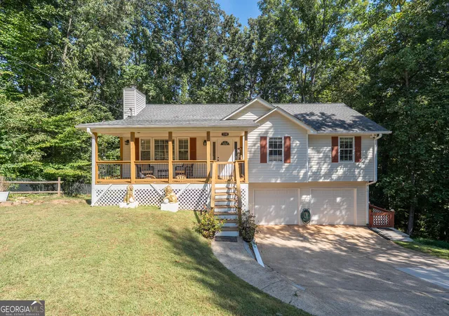 Photo 1 of Single family home for sale at 1590 Kimberly Pl, Canton, GA 30114 | MLS# 10857303 | Listing updated on 2026-10-28