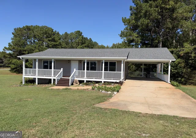 Single family home for sale at 1231 Thankful Rd, Madison, GA 30650 | MLS# 10872724