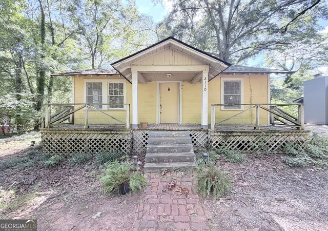 Photo 1 of Single family home for sale at 2110 S Lumpkin St, Athens, GA 30606 | MLS# 10828901 | Listing updated on 2026-09-14