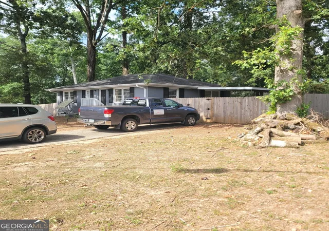 Photo 2 of Single family home for sale at 7986 Scarlett Dr, Jonesboro, GA 30236 | MLS# 10682366 | Listing updated on 2026-06-30