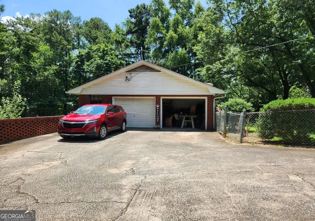 4th image of 6522 Cook Dr, Lithia Springs, GA 30122 | MLS# 10819052