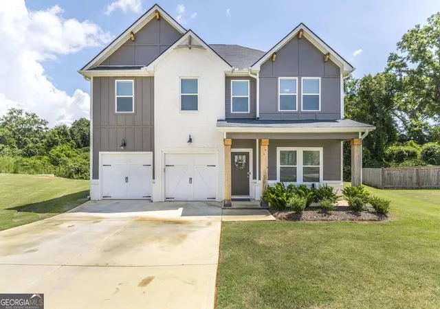 Photo 1 of Single family home for sale at 111 Corn Field Cir, Perry, GA 31069 | MLS# 10826080 | Listing updated on 2026-08-28