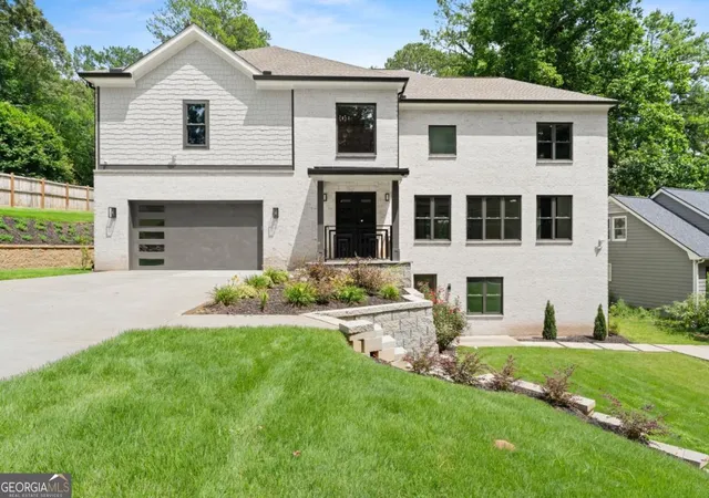 Photo 1 of Single family home for sale at 4842 Sturbridge Crescent Ne, Roswell, GA 30075 | MLS# 10818691 | Listing updated on 2026-08-21