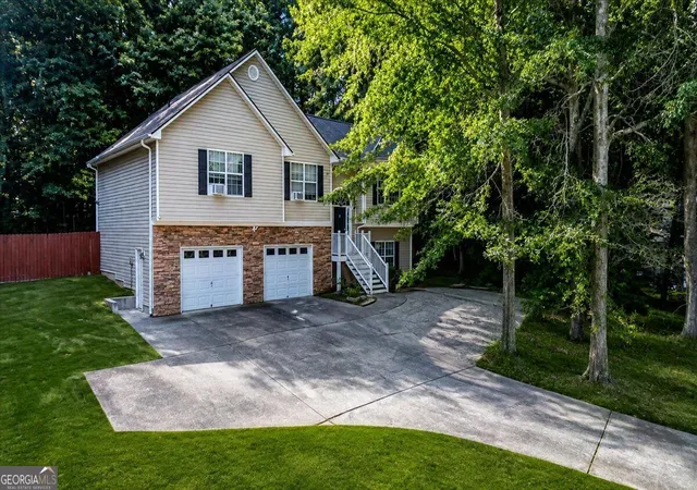 1st image of 321 Four Oaks Dr, Powder Springs, GA 30127 | MLS# 10832296