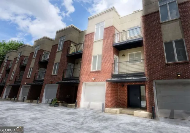 4th image of 401 10Th St Nw, Atlanta, GA 30318