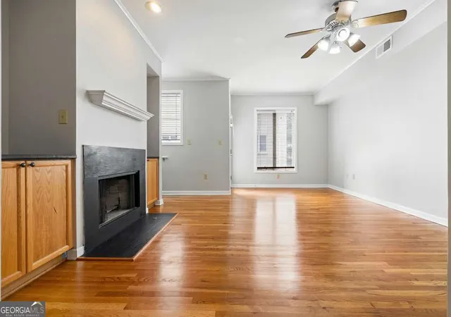 5th image of 401 10Th St Nw, Atlanta, GA 30318