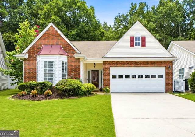 Homes for sale in Peachtree City, GA | 2047 Village Park Dr, Peachtree City, GA 30269 | MLS# 10798590