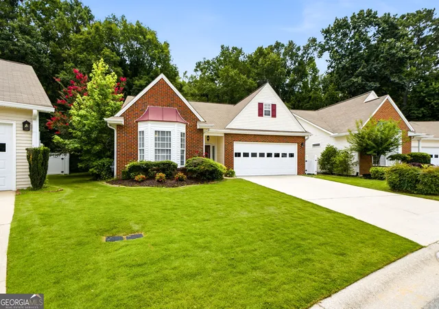 Homes for sale in Peachtree City, GA | 2047 Village Park Dr, Peachtree City, GA 30269 | MLS# 10798590
