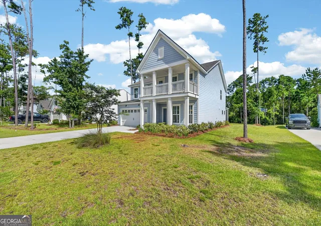 Photo 3 of Single family home for sale at 158 Mandeville Dr, Richmond Hill, GA 31324 | MLS# 10803986 | Listing updated on 2026-09-15