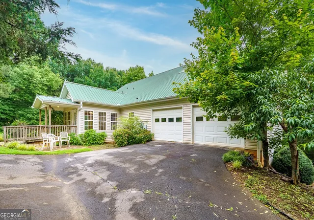 2nd image of 176 Big Oak Tree Rd Nw, Adairsville, GA 30103 | MLS# 10782142