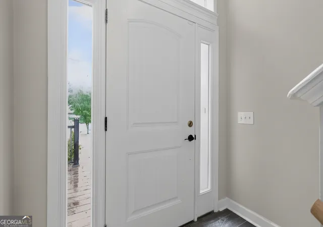 Photo 4 of Single family home for sale at 5303 Greenway Dr, Villa Rica, GA 30180 | MLS# 10770045 | Listing updated on 2026-10-09